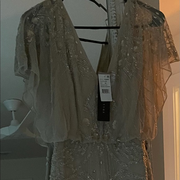 Aidan Matrix Gold Beaded Flutter Sleeve V Neck Gown - Picture 3 of 6